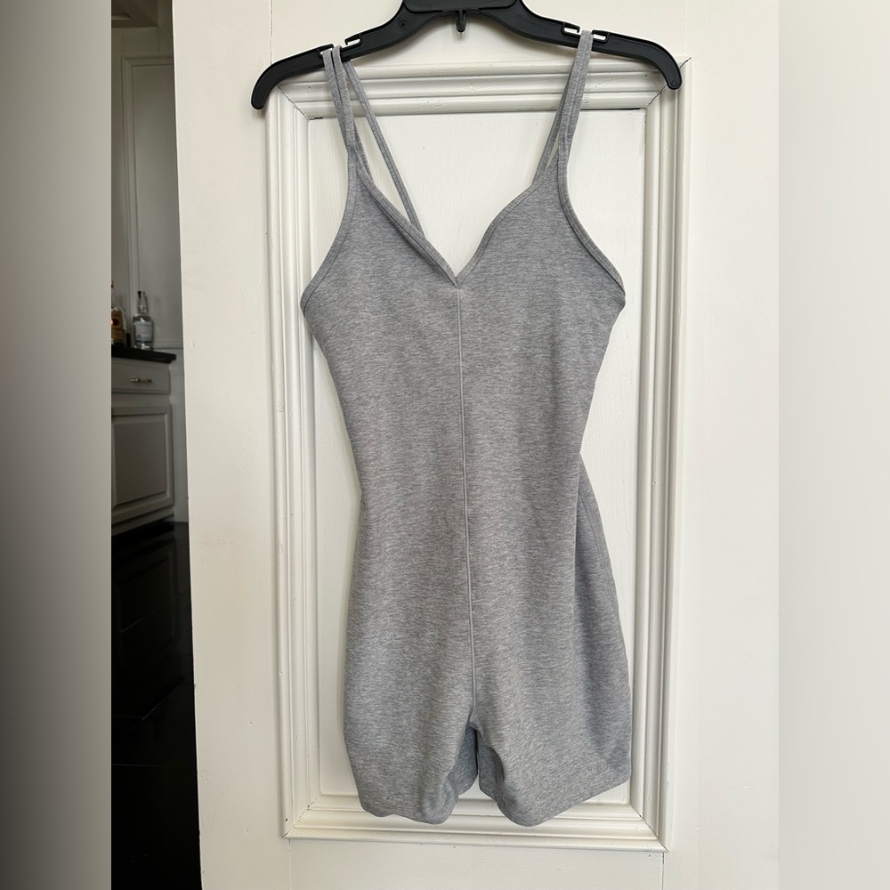ALO Yoga Gray Athletic Romper Shorts